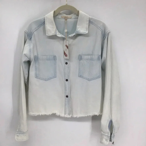 Chelsea & Violet Cropped Raw Hem Denim Jacket Lt Blue NWT Size XS - Picture 1 of 9